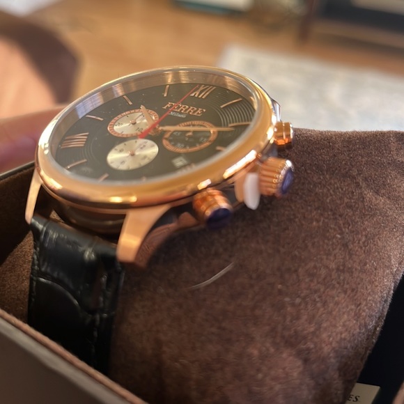 Ferre Milano Men's Classic - FM1G144L0031 Watch mad in Switzerland new in box - Picture 3 of 14